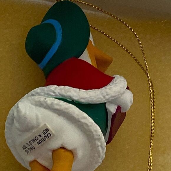 Disney Daisy Duck Christmas Caroling Holiday Collectible Hanging Ornament - Picture 5 of 8